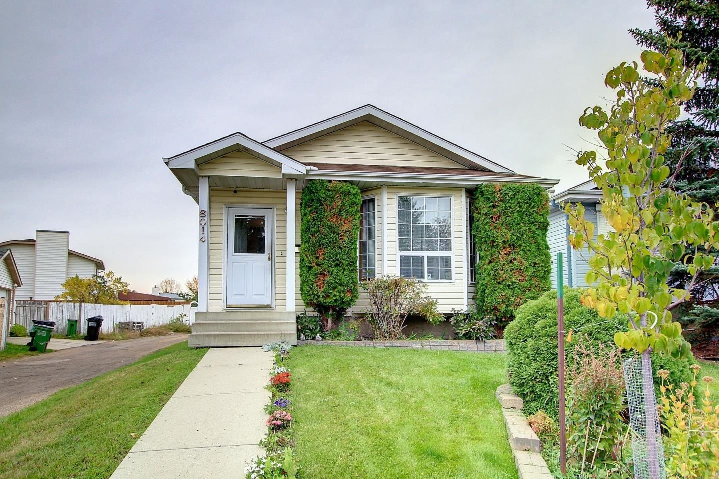 Main Photo: 8014 15A Avenue in Edmonton: Zone 29 House for sale : MLS®# E4265979