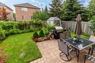 Photo 30: 109 Peachwood Crescent in Stoney Creek: House for sale : MLS®# H4175328
