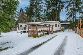 Photo 2: 1366 Lanson Rd in Comox: CV Comox (Town of) Manufactured Home for sale (Comox Valley)  : MLS®# 891391