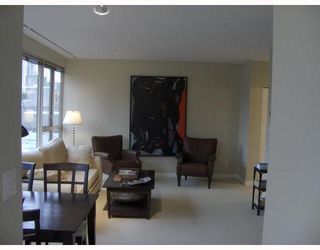 Photo 7: 304 1177 HORNBY Street in Vancouver: Downtown VW Condo for sale in "London Place" (Vancouver West)  : MLS®# V762388