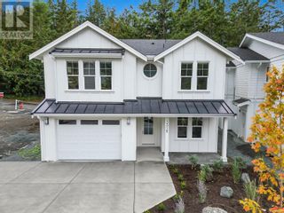 Photo 1: 3315 West Oak Pl in Langford: House for sale : MLS®# 959249