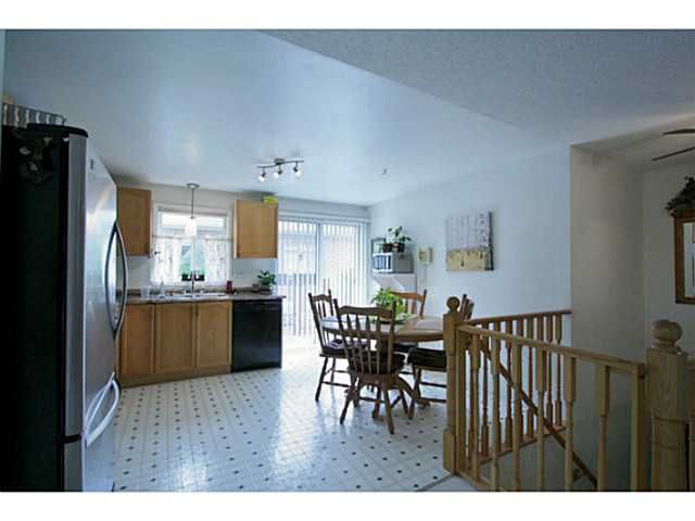 Photo 8: Photos: 54 DOUGLAS DR in BARRIE: House for sale : MLS®# 1403531