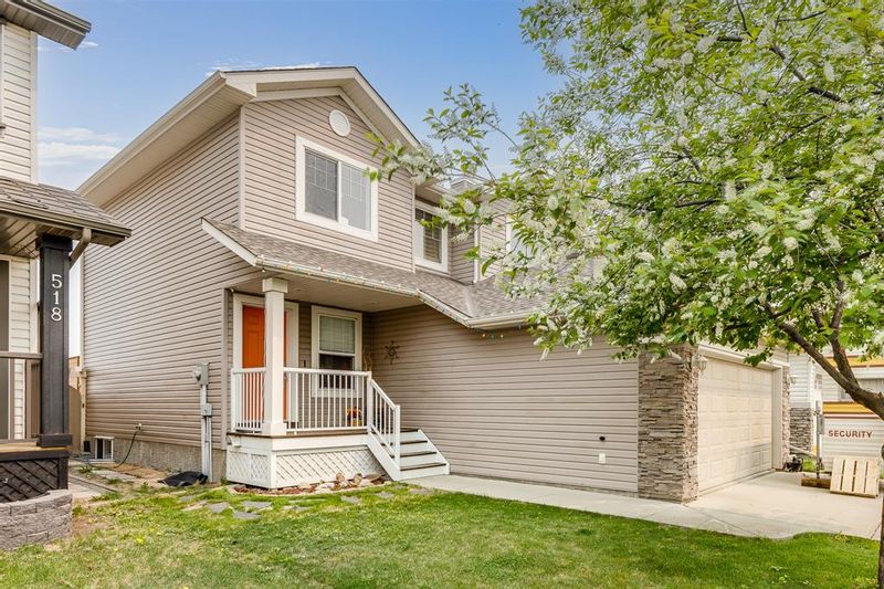 FEATURED LISTING: 514 Stonegate Road Northwest Airdrie