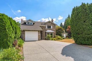 Photo 1: 19664 49B Avenue in Langley: Langley City House for sale : MLS®# R2801903