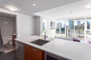 Photo 3: 1001 1372 SEYMOUR Street in Vancouver: Downtown VW Condo for sale in "THE MARK" (Vancouver West)  : MLS®# R2001462