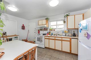 Photo 36: 1560 Prairie St in Saanich: SE Gordon Head Single Family Residence for sale (Saanich East)  : MLS®# 968622