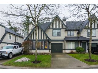 Photo 1: 4 18883 65 Avenue in Surrey: Cloverdale BC Townhouse for sale in "APPLEWOOD" (Cloverdale)  : MLS®# R2246448