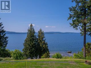 Photo 2: 8447 HIGHWAY 101 in Powell River: House for sale : MLS®# 17617