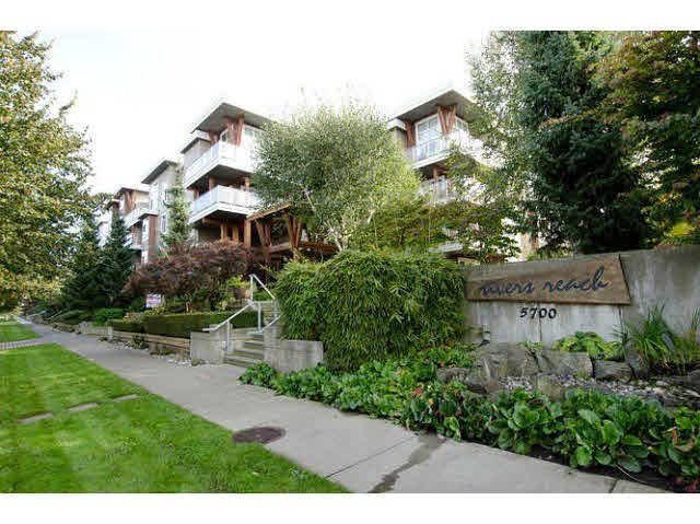 Main Photo: 420 5700 ANDREWS Road in Richmond: Steveston South Condo for sale in "RIVERS REACH" : MLS®# V1143363