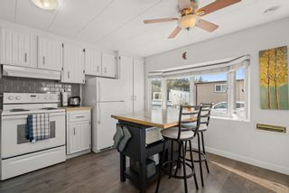 Photo 15: 120 1840 160 Street in Surrey: King George Corridor Manufactured Home for sale in "BREAKAWAY BAYS" (South Surrey White Rock)  : MLS®# R2762261