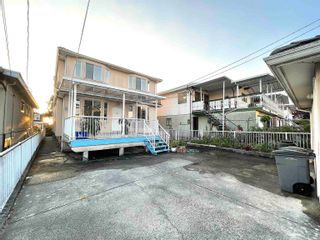 Photo 33: 6728 DOMAN Street in Vancouver: Killarney VE House for sale in "KILLARNEY" (Vancouver East)  : MLS®# R2718376