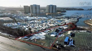 Photo 1: 715 Windmill Road in Dartmouth: 10-Dartmouth Downtown to Burnsid Commercial  (Halifax-Dartmouth)  : MLS®# 202220243