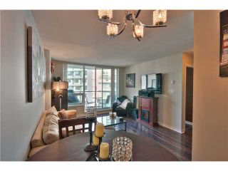 Photo 9: 706 1212 HOWE Street in Vancouver: Downtown VW Condo for sale in "1212 HOWE" (Vancouver West)  : MLS®# V1009386