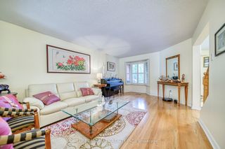 Photo 5: 5146 Nishga Court in Mississauga: Hurontario House (2-Storey) for sale : MLS®# W8221702