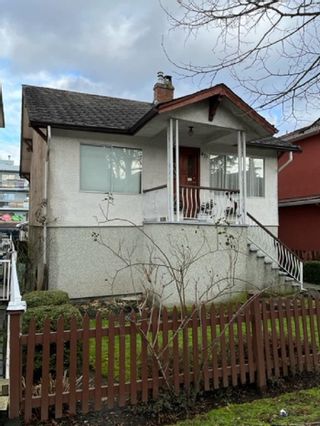 Photo 2: 471 E 16TH Avenue in Vancouver: Mount Pleasant VE House for sale (Vancouver East)  : MLS®# R2643427