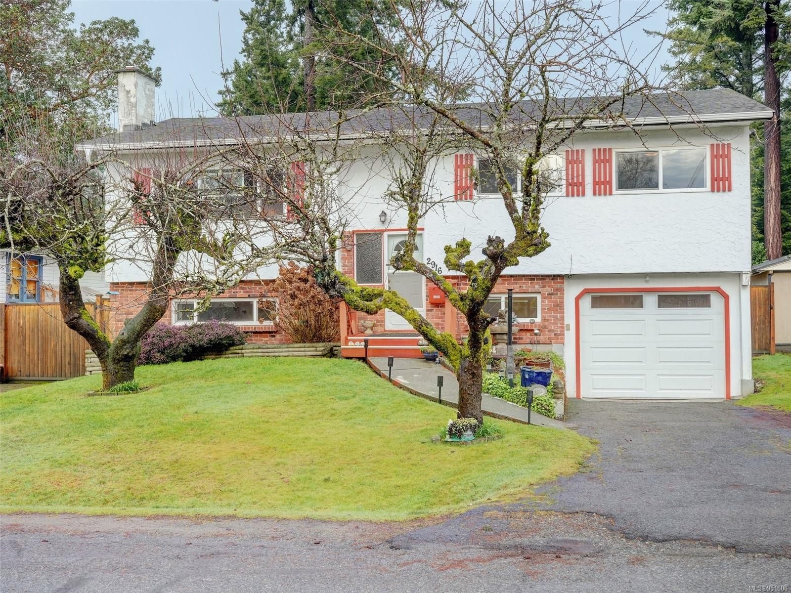 Main Photo: 2916 Yeta Terr in Colwood: Co Hatley Park House for sale : MLS®# 951606