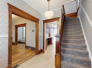 Photo 5: 55 Lipton Street in Winnipeg: Wolseley Residential for sale (5B)  : MLS®# 202305027