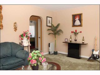 Photo 4: CITY HEIGHTS House for sale : 2 bedrooms : 4618 Polk in San Diego