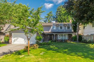 Photo 1: 6751 JUNIPER Drive in Richmond: Woodwards House for sale : MLS®# R2894808