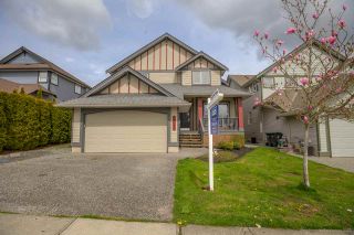 Photo 1: 19629 68A Avenue in Langley: Willoughby Heights House for sale in "Willoughby Heights" : MLS®# R2257160