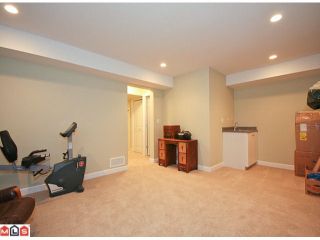Photo 9: 6760 193B Street in Surrey: Clayton House for sale in "GRAMERCY PARK" (Cloverdale)  : MLS®# F1017960