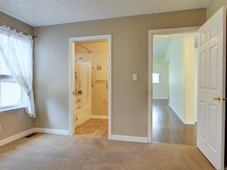 Photo 10: 114 Camas Lane in View Royal: VR Glentana Manufactured Home for sale : MLS®# 905364