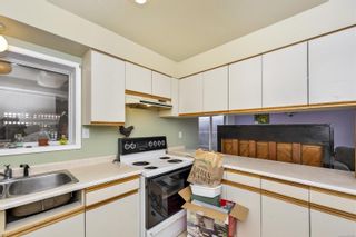 Photo 26: 940 Violet Ave in Saanich: SW Marigold House for sale (Saanich West)  : MLS®# 896985