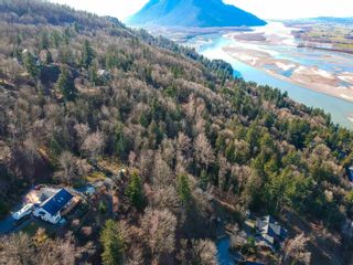 Photo 11: 43207 SALMONBERRY DRIVE in Chilliwack: Vacant Land for sale : MLS®# C8058828
