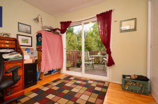 Photo 18: 1450 Hamley St in Victoria: Vi Fairfield West House for sale : MLS®# 856609