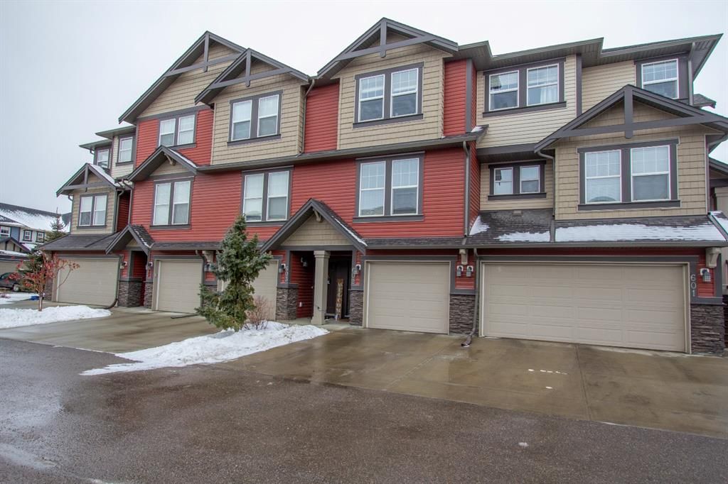 Main Photo: 602 1086 Williamstown Boulevard NW: Airdrie Row/Townhouse for sale : MLS®# A1191914