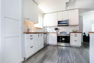 Photo 13: 31 Sadler Avenue in Winnipeg: St Vital Residential for sale (2D)  : MLS®# 202219551