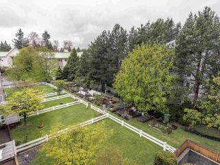 Photo 17: 404 6745 STATION HILL Court in Burnaby: South Slope Condo for sale in "THE SALTSPRING" (Burnaby South)  : MLS®# R2445660