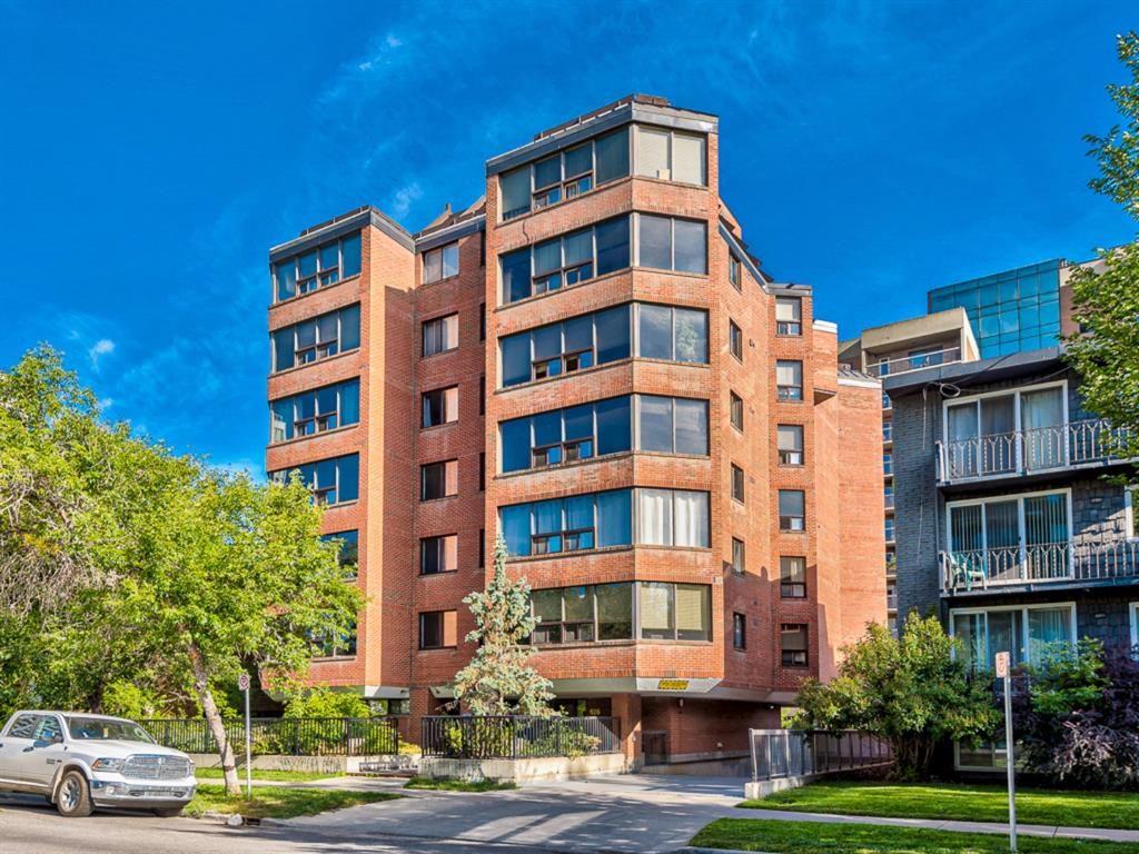 Main Photo: 404 626 15 Avenue SW in Calgary: Beltline Apartment for sale : MLS®# A1061232