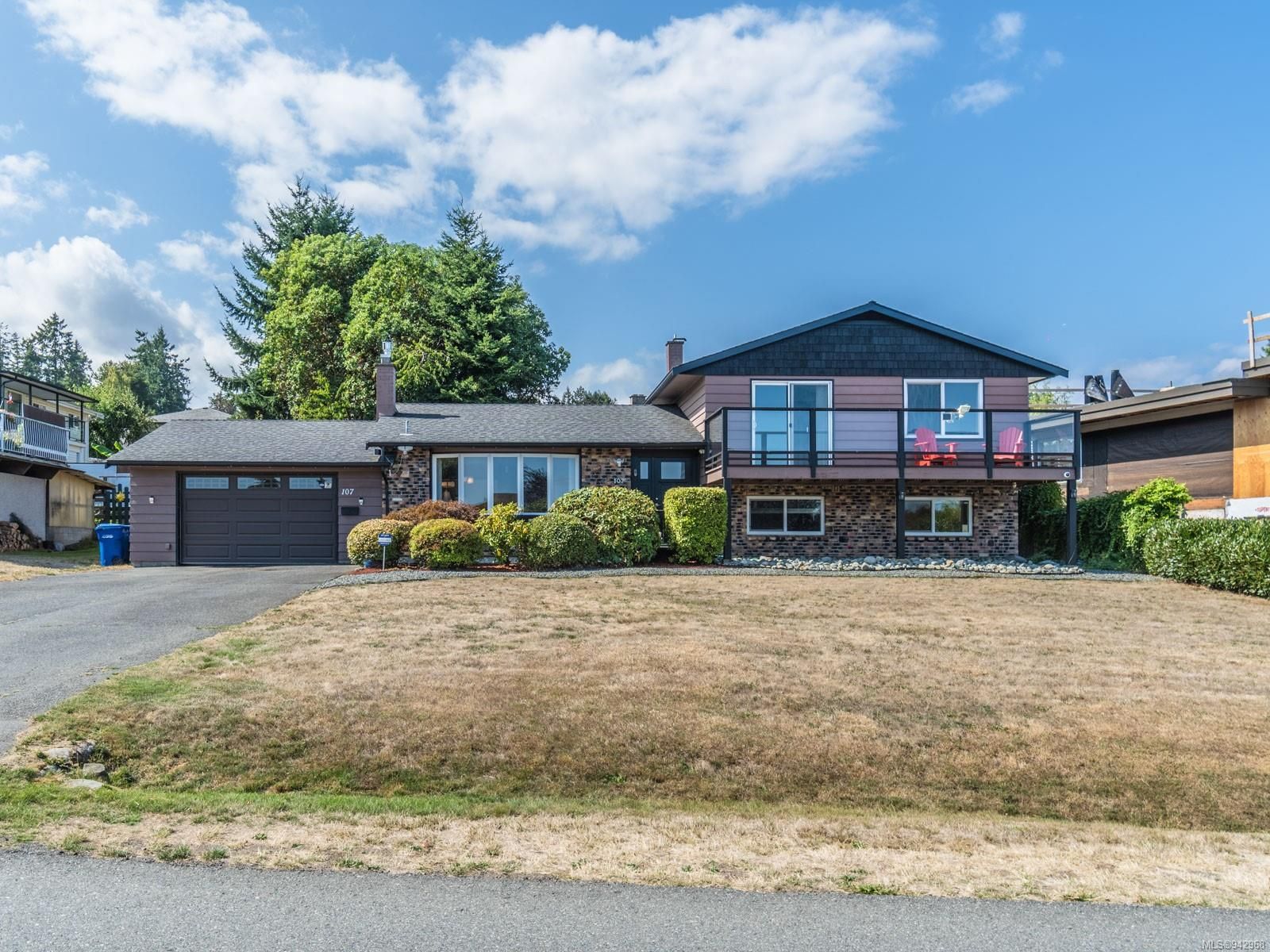 Main Photo: 107 Black Powder Trail in Nanaimo: Na Departure Bay House for sale : MLS®# 942968