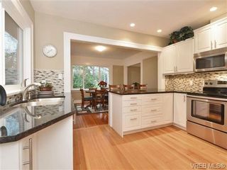 Photo 8: 2109 Sutherland Rd in VICTORIA: OB South Oak Bay House for sale (Oak Bay)  : MLS®# 718288