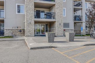 Photo 2: 1220 2371 Eversyde Avenue SW in Calgary: Evergreen Apartment for sale : MLS®# A2051202