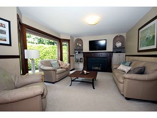 Photo 9: 1214 PACIFIC Drive in Tsawwassen: English Bluff House for sale in "STAHAKEN" : MLS®# V1064599