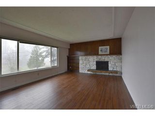 Photo 3: 3374 Joyce Pl in VICTORIA: Co Wishart South House for sale (Colwood)  : MLS®# 691958