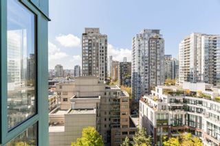 Photo 14: 1609 939 HOMER Street in Vancouver: Yaletown Condo for sale in "The Pinnacle" (Vancouver West)  : MLS®# R2681124