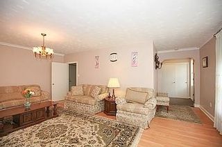 Photo 17: 23 Hancock Crest in Toronto: Wexford-Maryvale House (Bungalow) for sale (Toronto E04)  : MLS®# E3063654