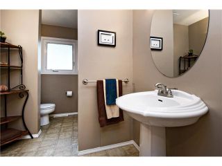 Photo 9: 67 LANGTON Drive SW in CALGARY: North Glenmore Residential Detached Single Family for sale (Calgary)  : MLS®# C3587070