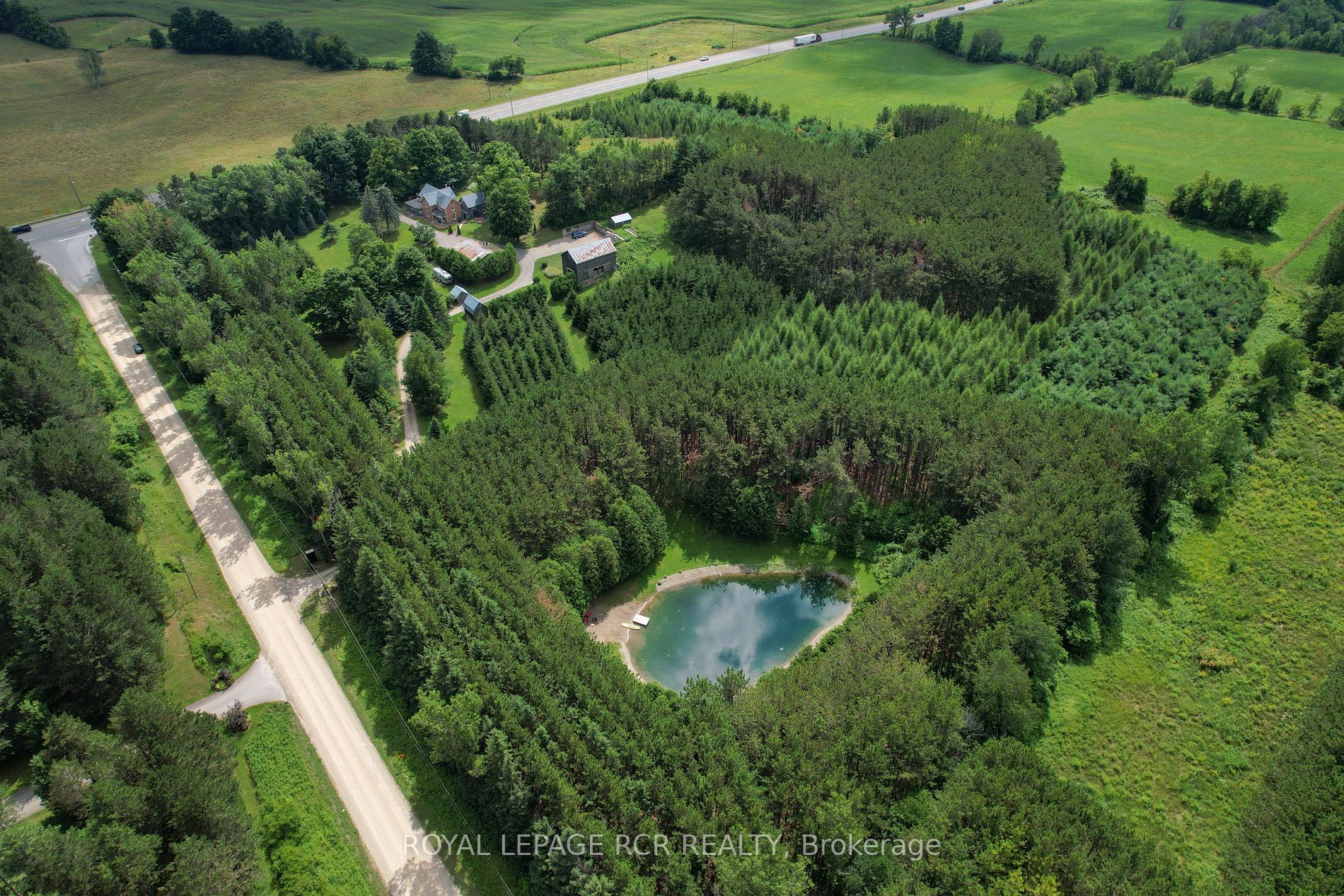 Main Photo: 207535 Highway 9 in Mono: Rural Mono House (2-Storey) for sale : MLS®# X6700838
