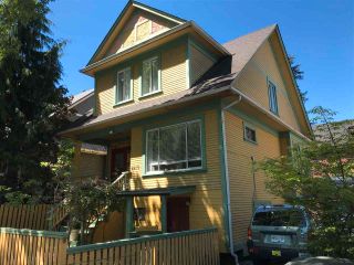 Photo 2: 2213 ONTARIO STREET in Vancouver: Mount Pleasant VW House for sale (Vancouver West)  : MLS®# R2583696