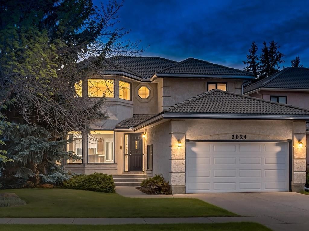 Main Photo: 2024 SIROCCO Drive SW in Calgary: Signal Hill Detached for sale : MLS®# C4300573