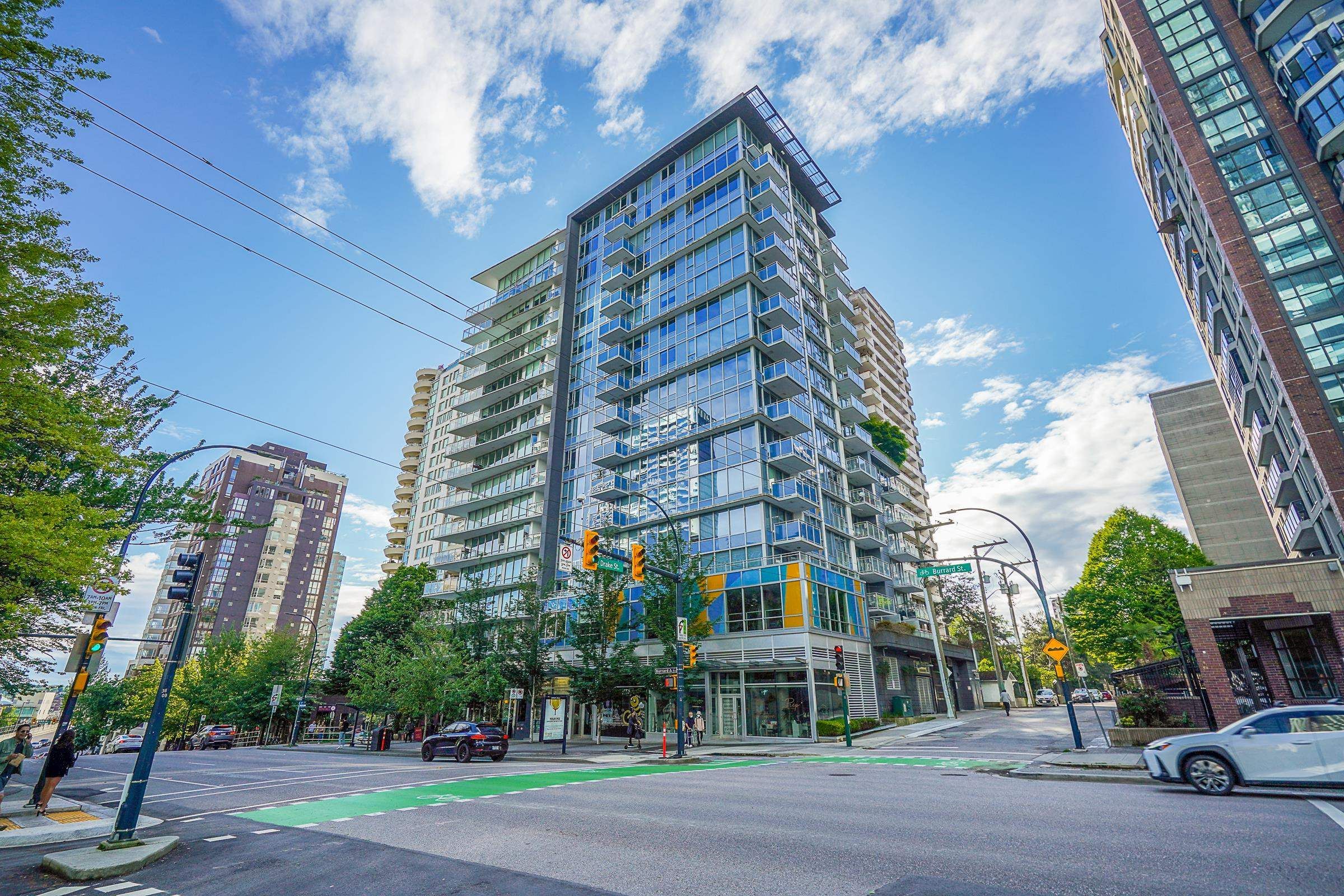 Main Photo: 307 1009 HARWOOD Street in Vancouver: West End VW Condo for sale in "MODERN" (Vancouver West)  : MLS®# R2749228
