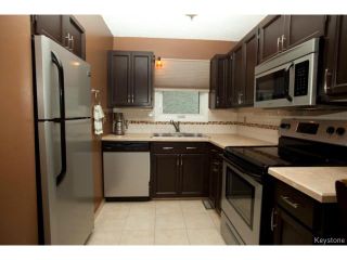 Photo 2: 46 Dells Crescent in WINNIPEG: St Vital Residential for sale (South East Winnipeg)  : MLS®# 1318266