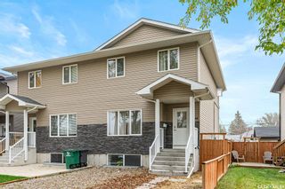 Photo 2: 1004 K Avenue North in Saskatoon: Hudson Bay Park Residential for sale : MLS®# SK946829