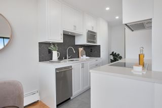 Photo 10: 608 2370 W 2ND Avenue in Vancouver: Kitsilano Condo for sale in "Century House" (Vancouver West)  : MLS®# R2726236