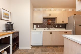Photo 11: 106 1196 Sluggett Rd in Central Saanich: CS Brentwood Bay Condo for sale : MLS®# 863140