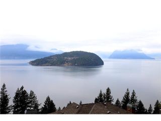 Photo 18: 8683 SEASCAPE Drive in West Vancouver: Howe Sound Townhouse for sale : MLS®# V1042372